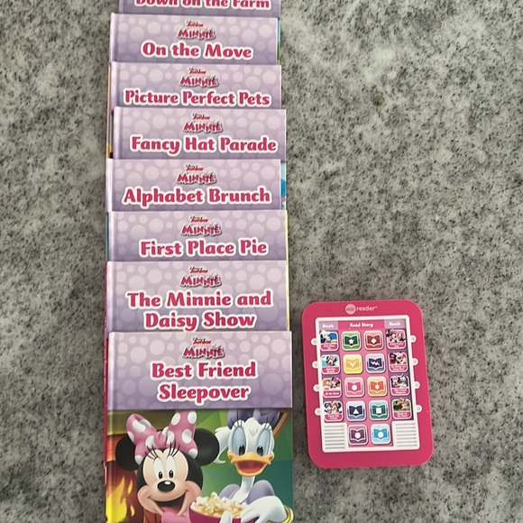 Disney Junior Minnie “me reader” - Picture 1 of 6